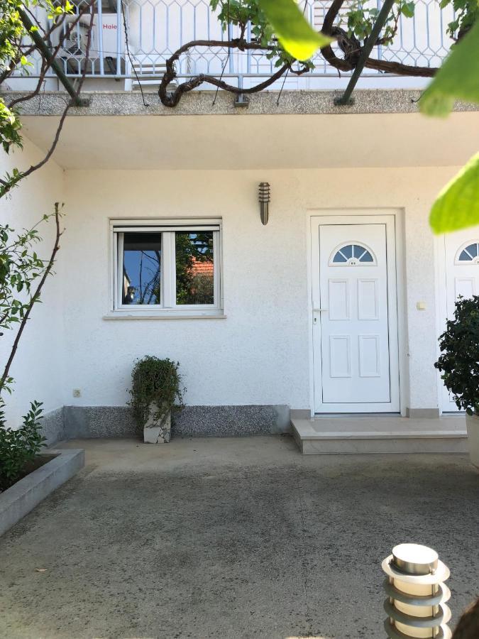 Apartmani Area Doma Trogir Exteriör bild