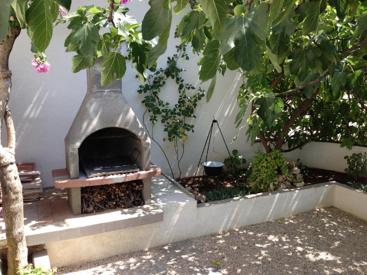 Apartmani Area Doma Trogir Exteriör bild